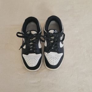 Nike Dunk Low Retro Black White Panda